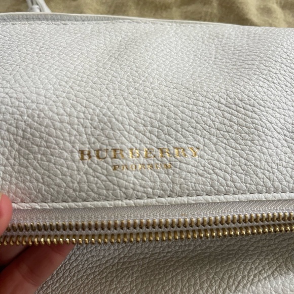 Burberry Prorsum White shoulder bag - Excellent Condition! - Picture 9 of 10